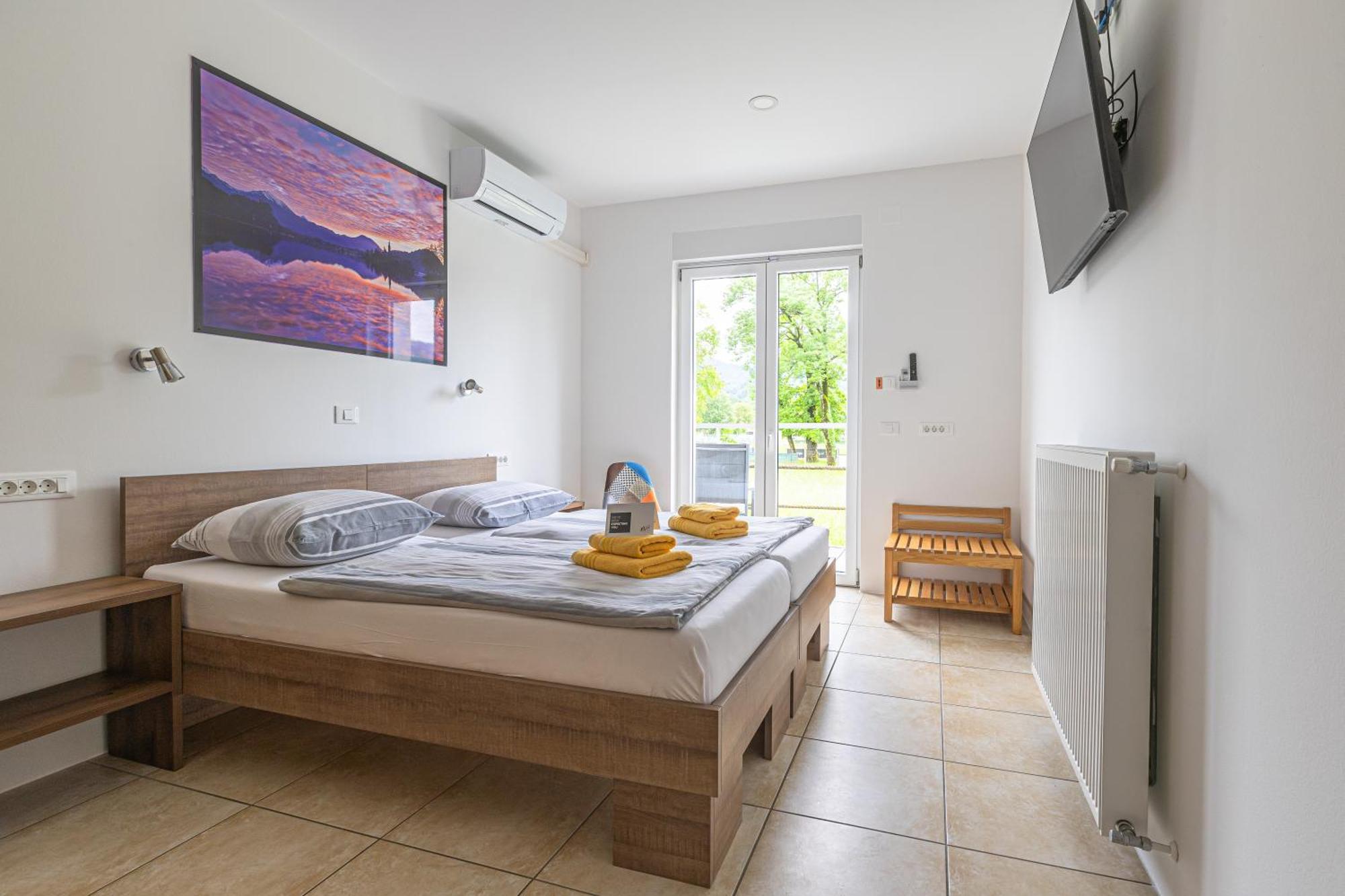 Jazz Bled B&B Bagian luar foto
